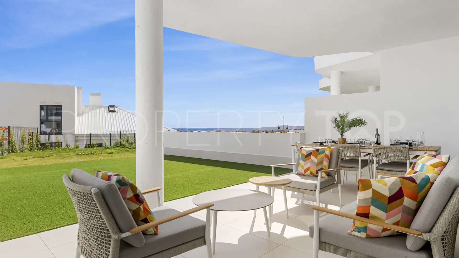 Apartamento planta baja en venta en El Higueron