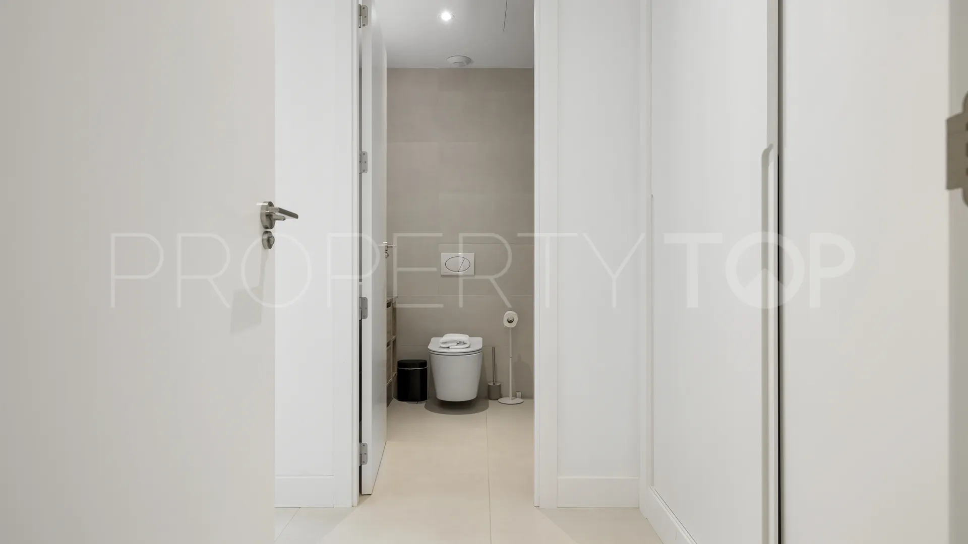 Apartamento planta baja en venta en El Higueron