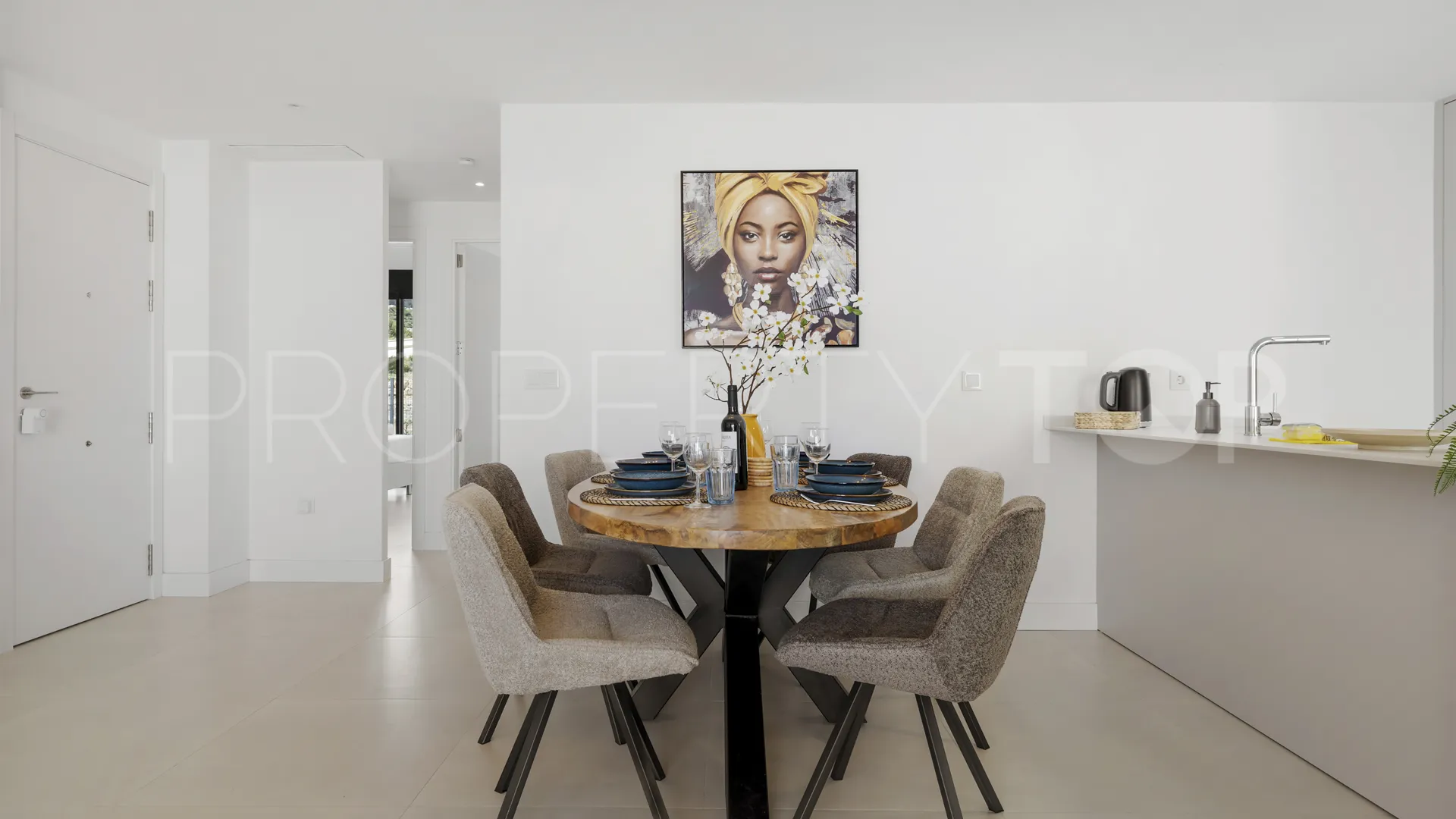 Apartamento planta baja en venta en El Higueron