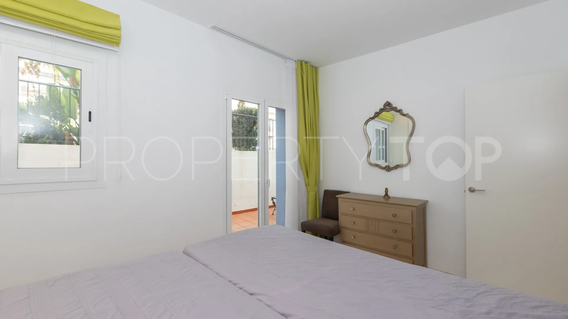 Apartment with 5 bedrooms for sale in Paraiso Pueblo