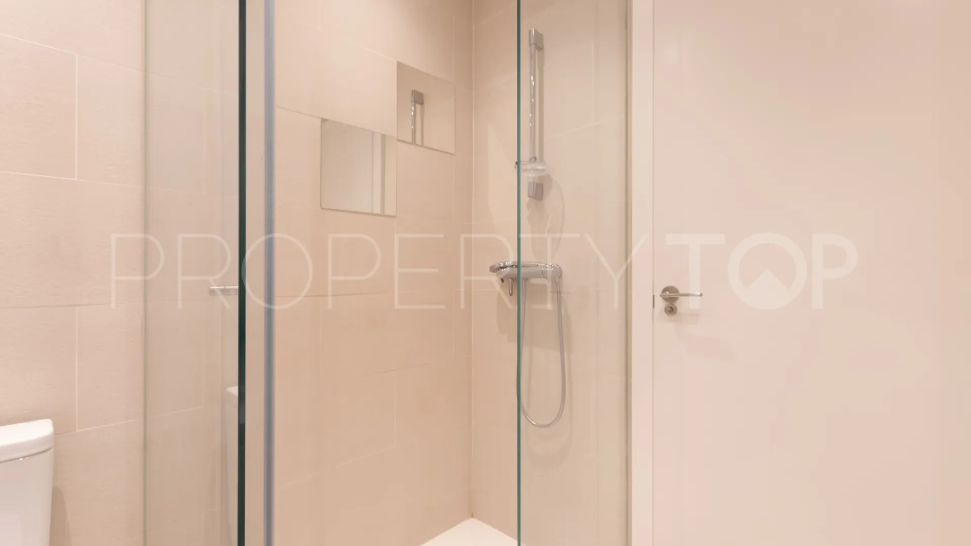 Apartment with 5 bedrooms for sale in Paraiso Pueblo