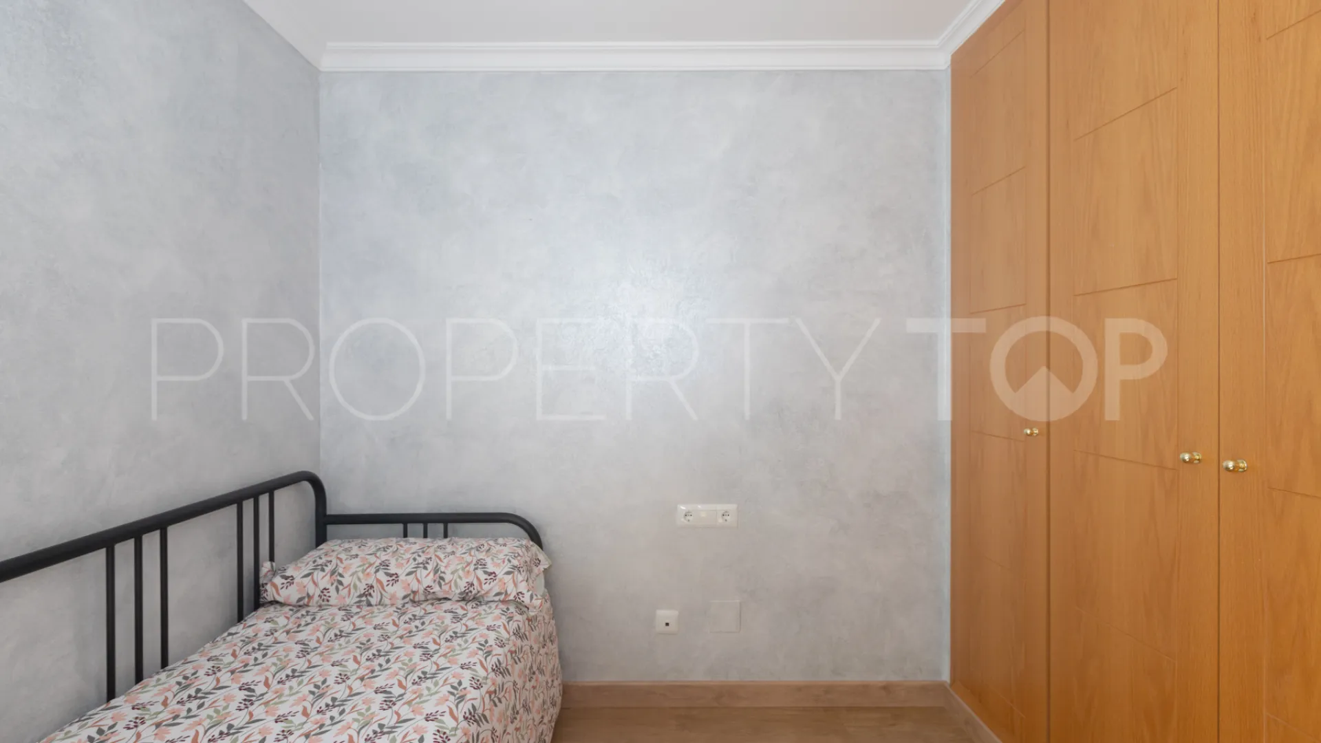 3 bedrooms flat for sale in Nueva Andalucia