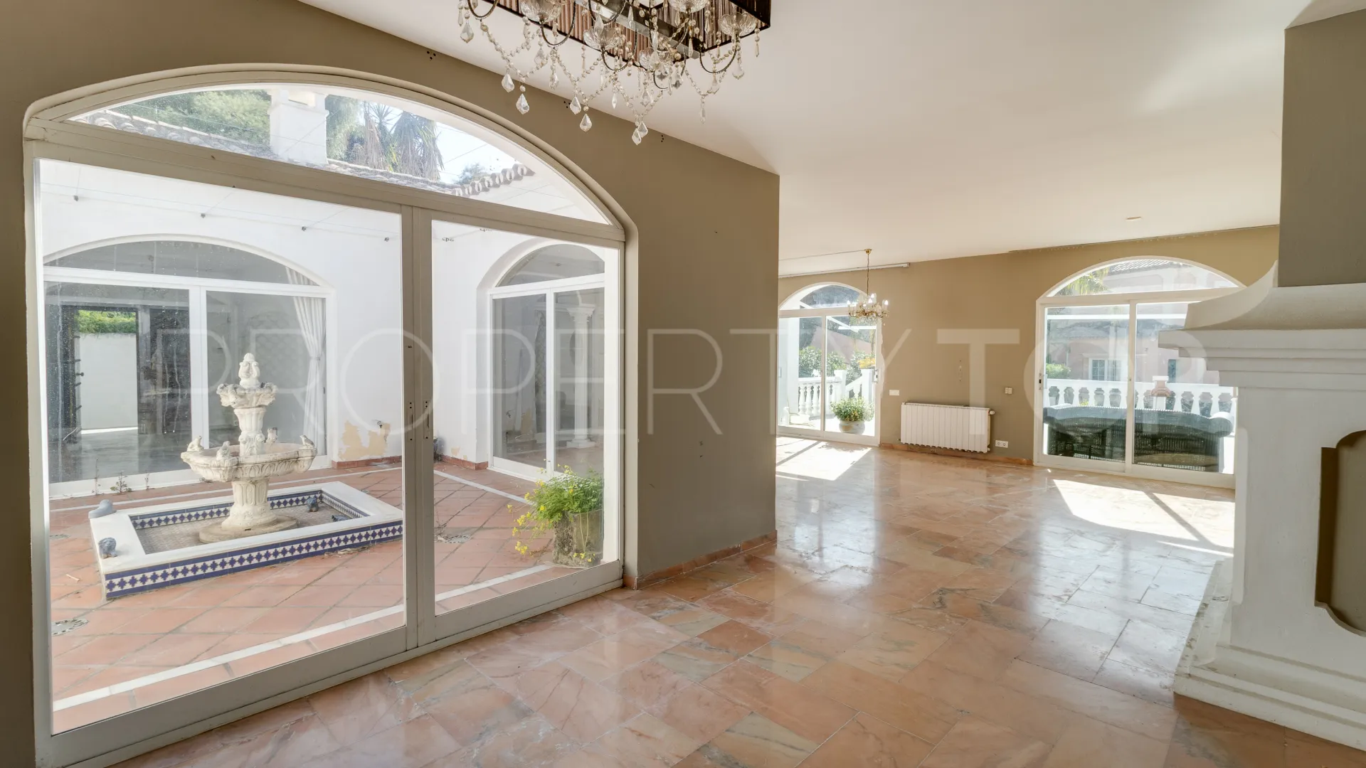 For sale Paraiso Alto villa