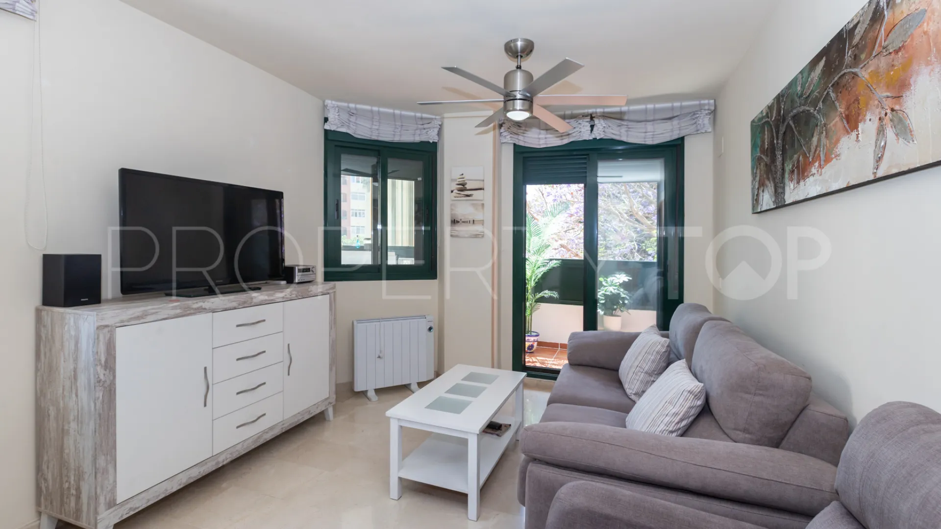 For sale Estepona Centre flat