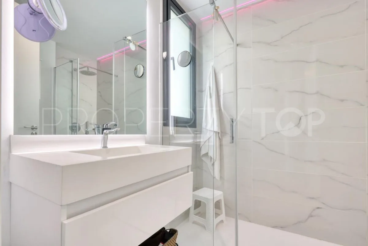 For sale Estepona apartment