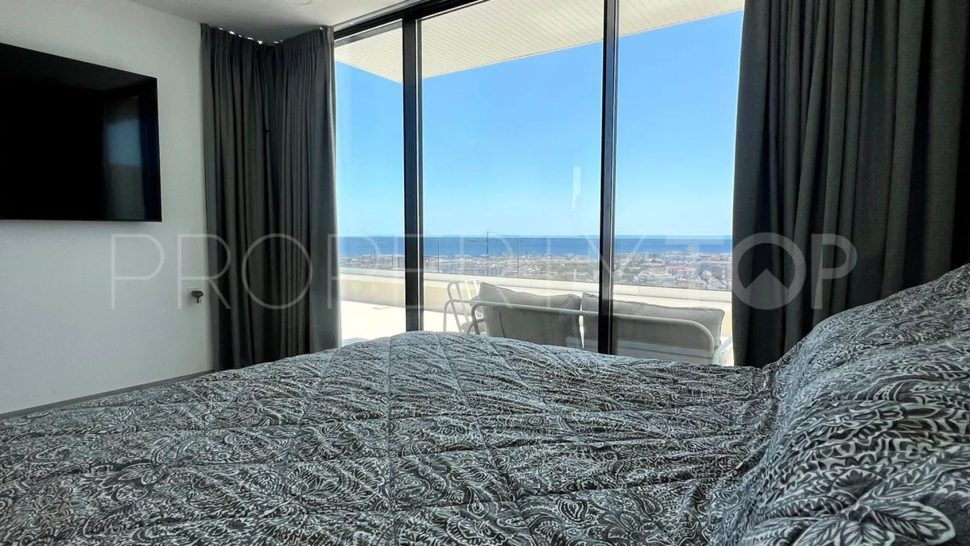 For sale Estepona apartment