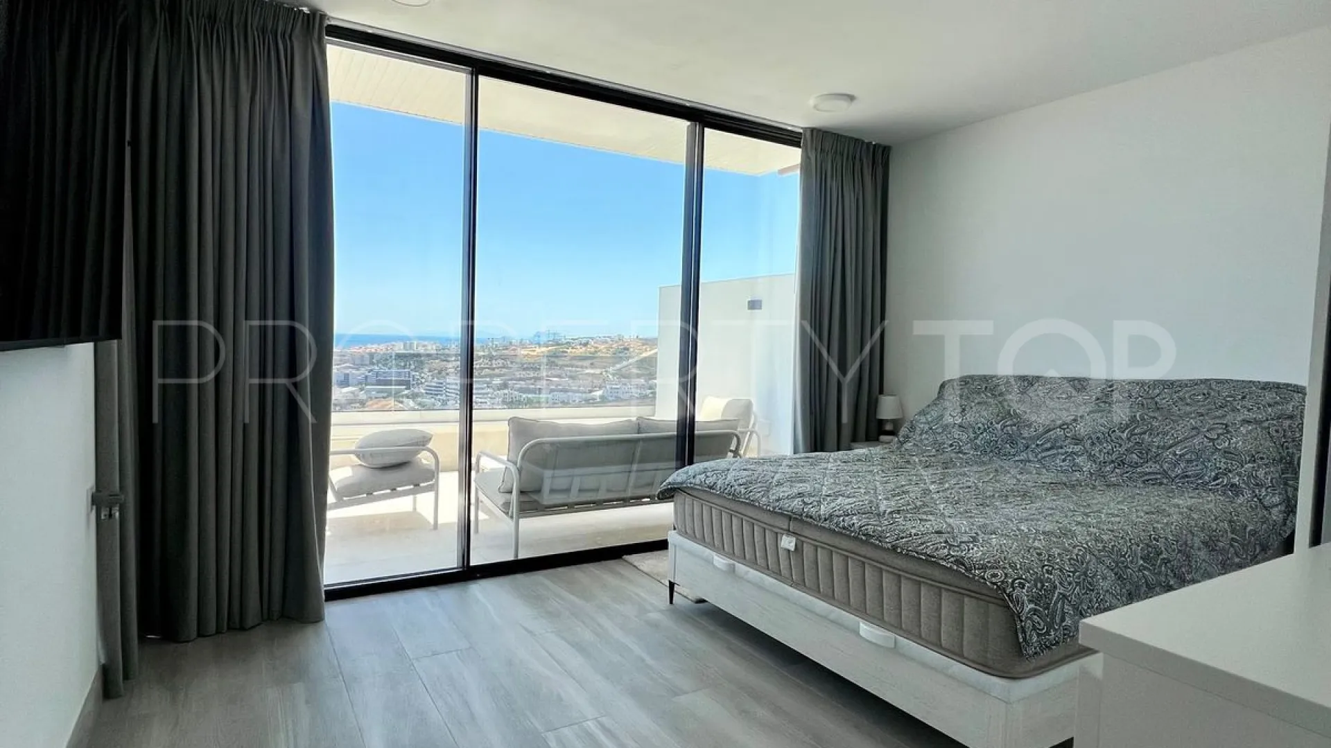 For sale Estepona apartment