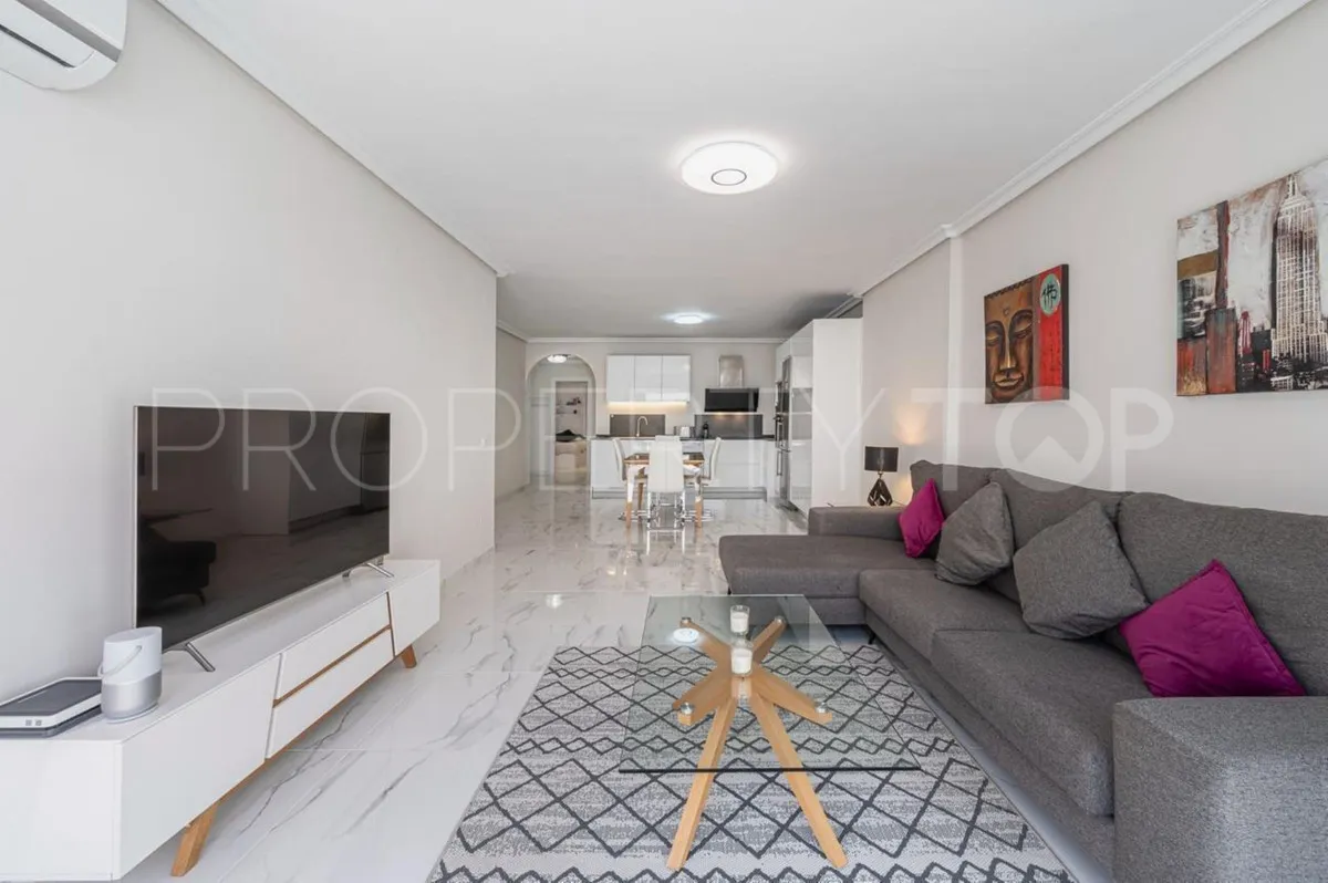 Ground floor apartment for sale in Nueva Andalucia