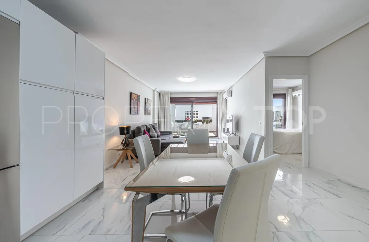 Ground floor apartment for sale in Nueva Andalucia