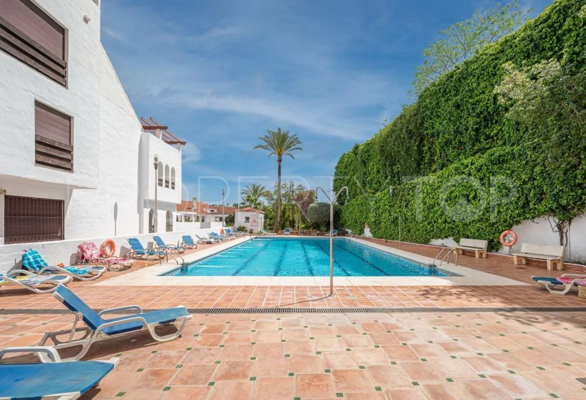 Ground floor apartment for sale in Nueva Andalucia