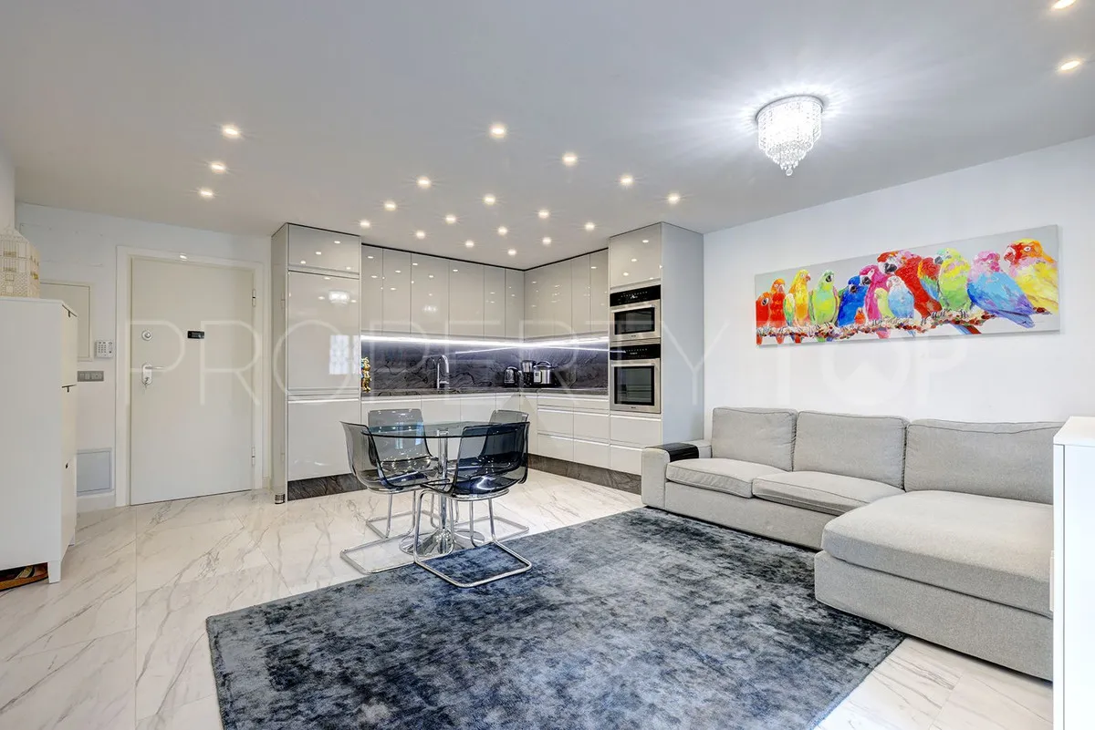 Comprar adosado en Marbella Ciudad con 3 dormitorios