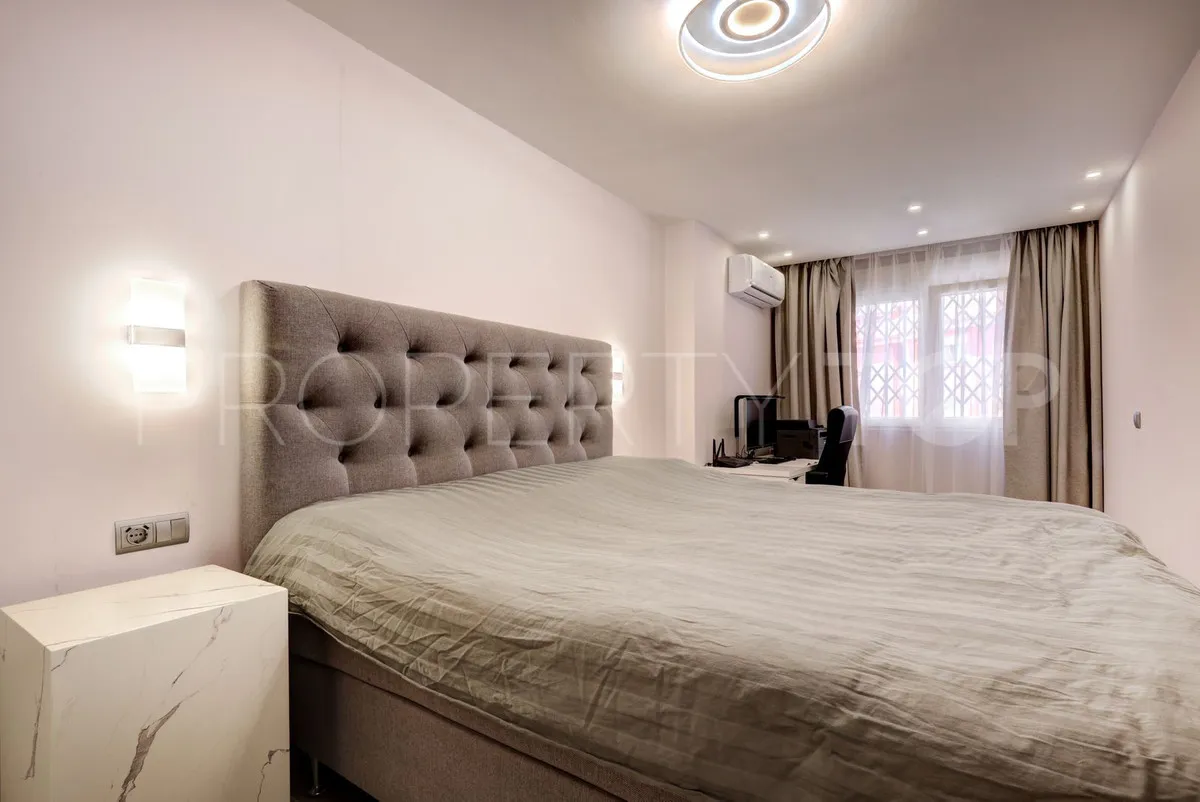 Comprar adosado en Marbella Ciudad con 3 dormitorios