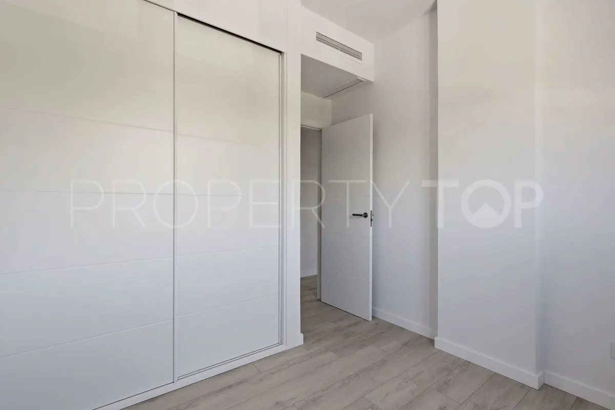 For sale Estepona 3 bedrooms apartment