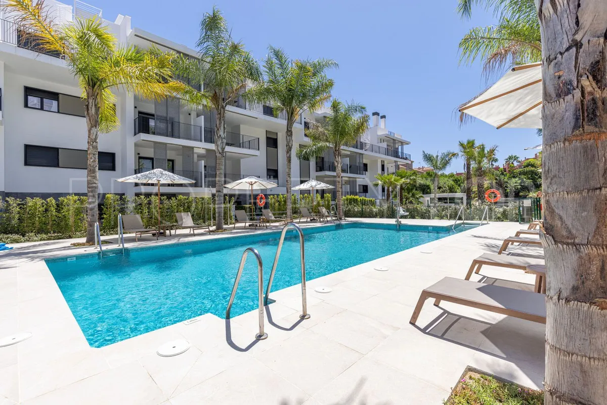 For sale Estepona 3 bedrooms apartment