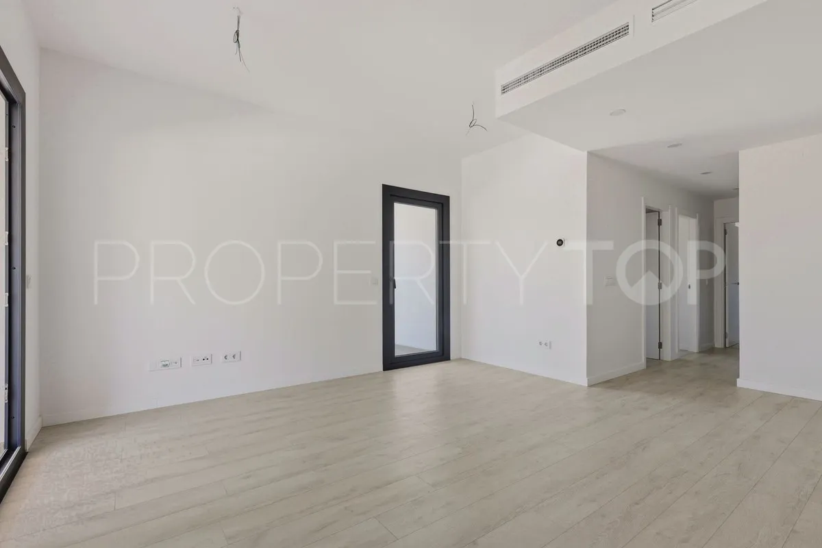 For sale Estepona 3 bedrooms apartment