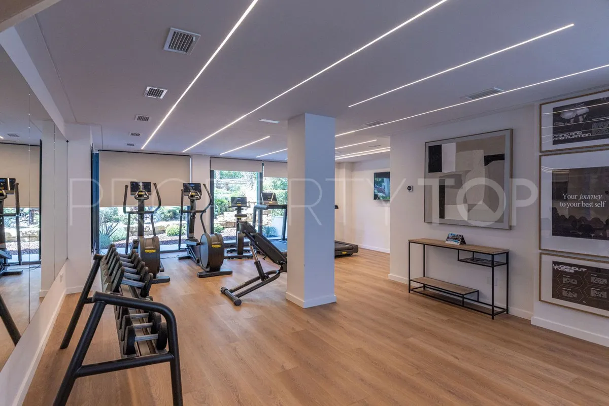For sale Estepona 3 bedrooms apartment