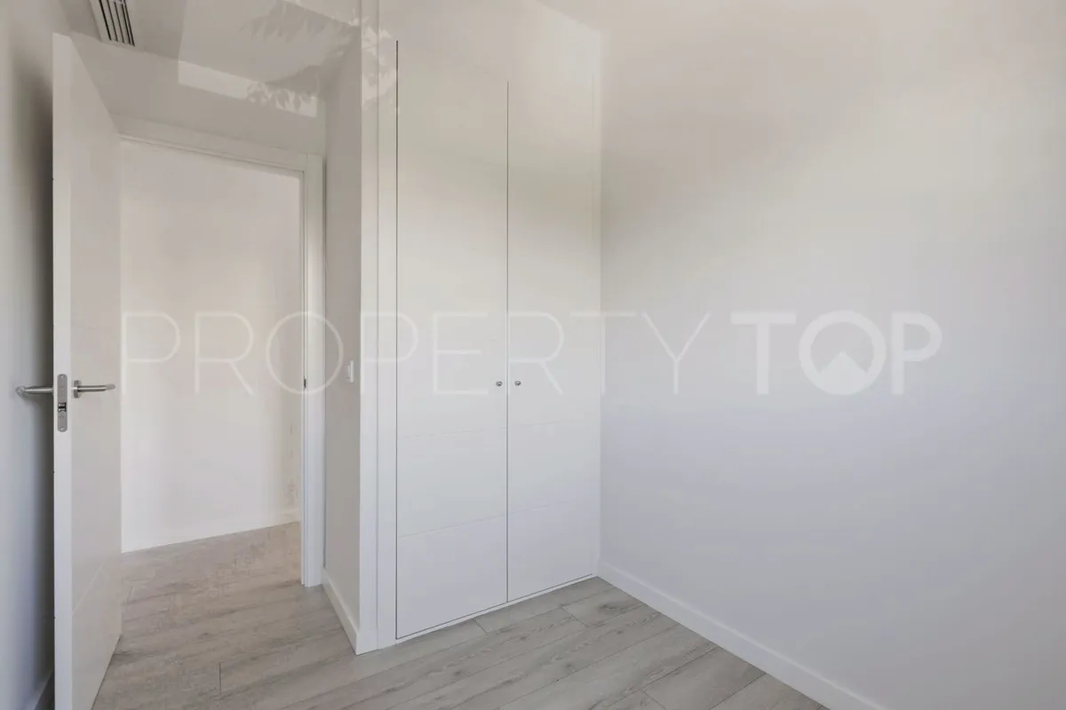 For sale Estepona 3 bedrooms apartment