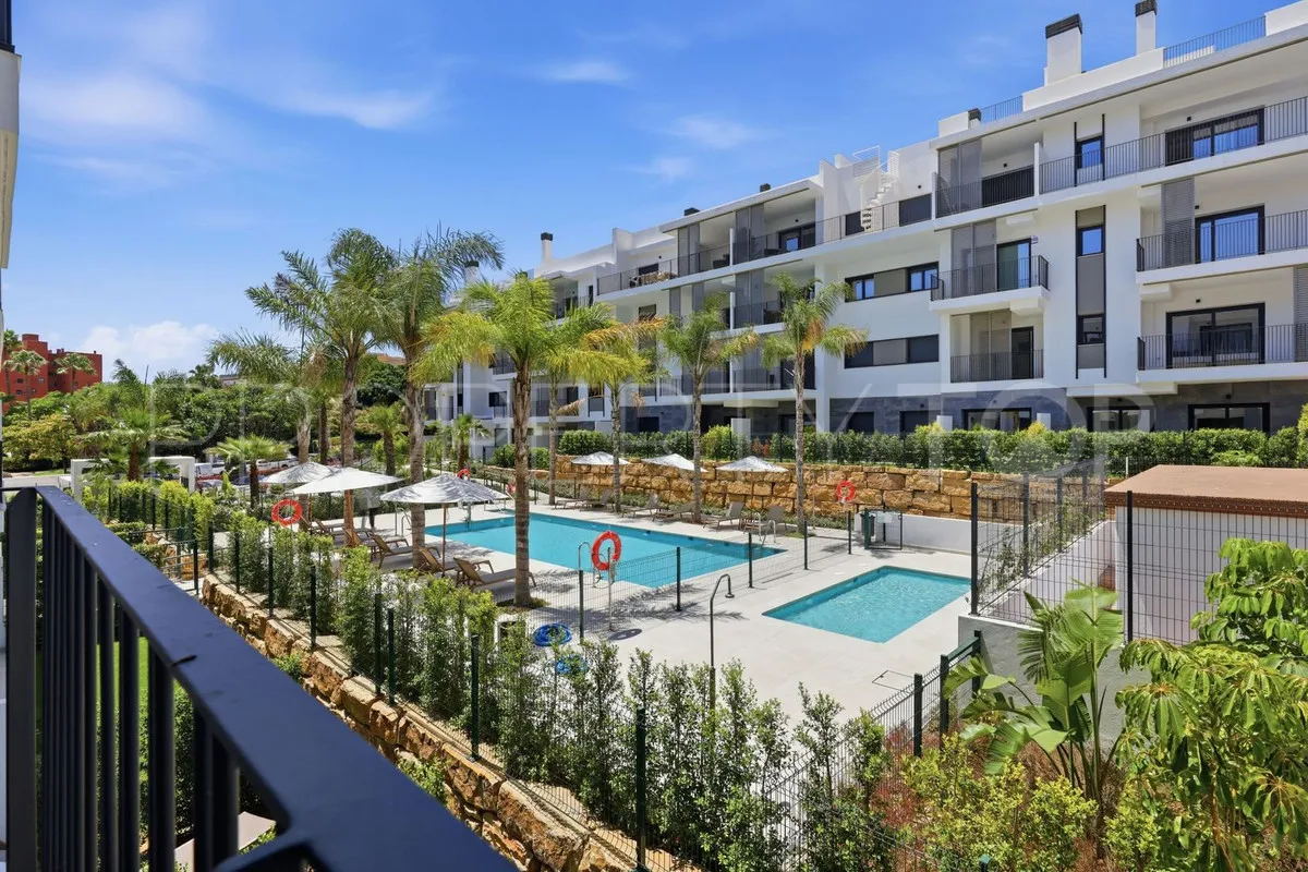 For sale Estepona 3 bedrooms apartment