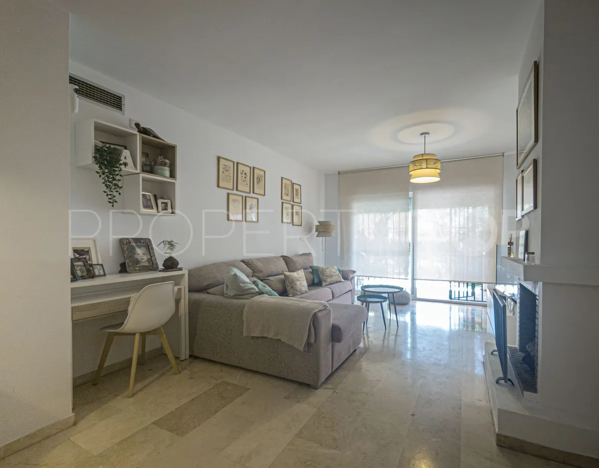 Guadalmina Alta, apartamento planta baja en venta con 2 dormitorios