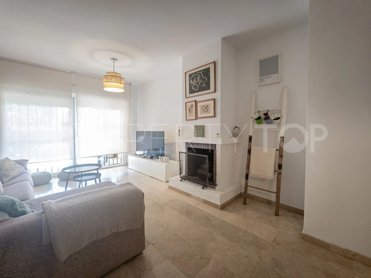 Guadalmina Alta, apartamento planta baja en venta con 2 dormitorios