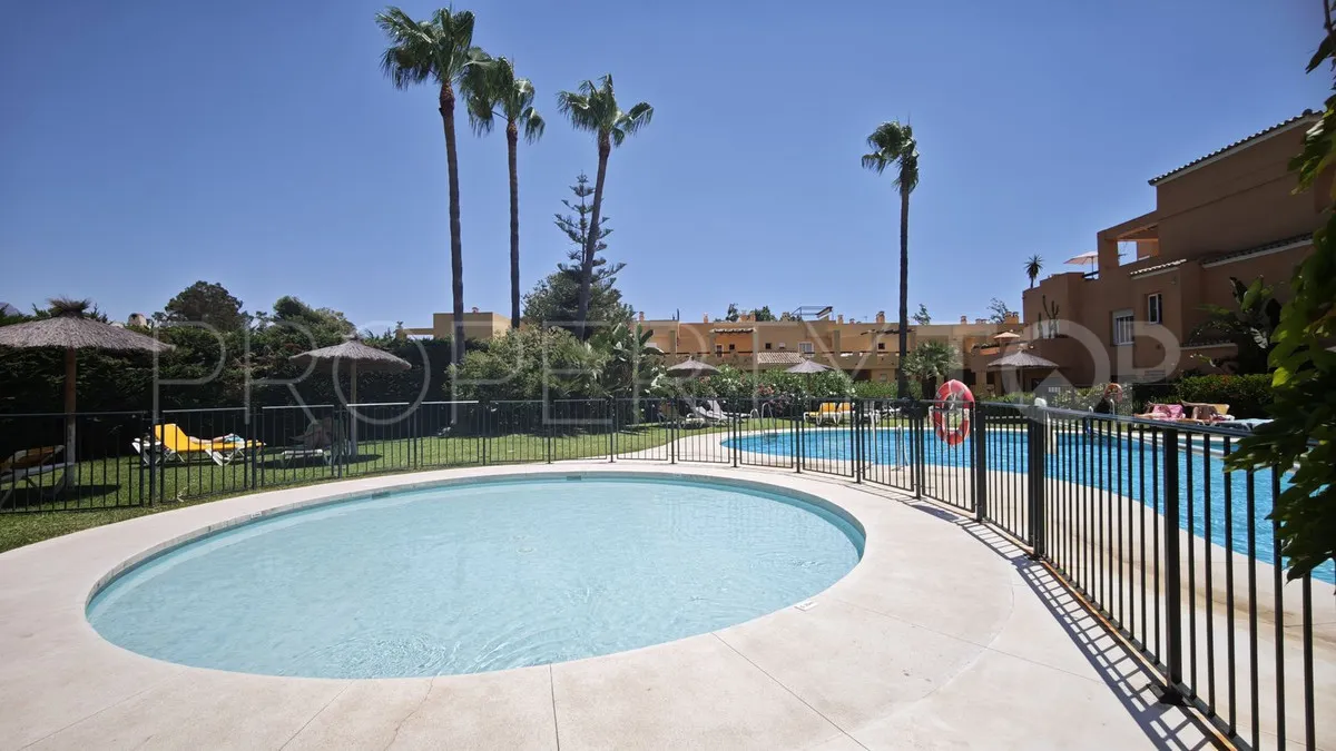 Guadalmina Alta, apartamento planta baja en venta con 2 dormitorios