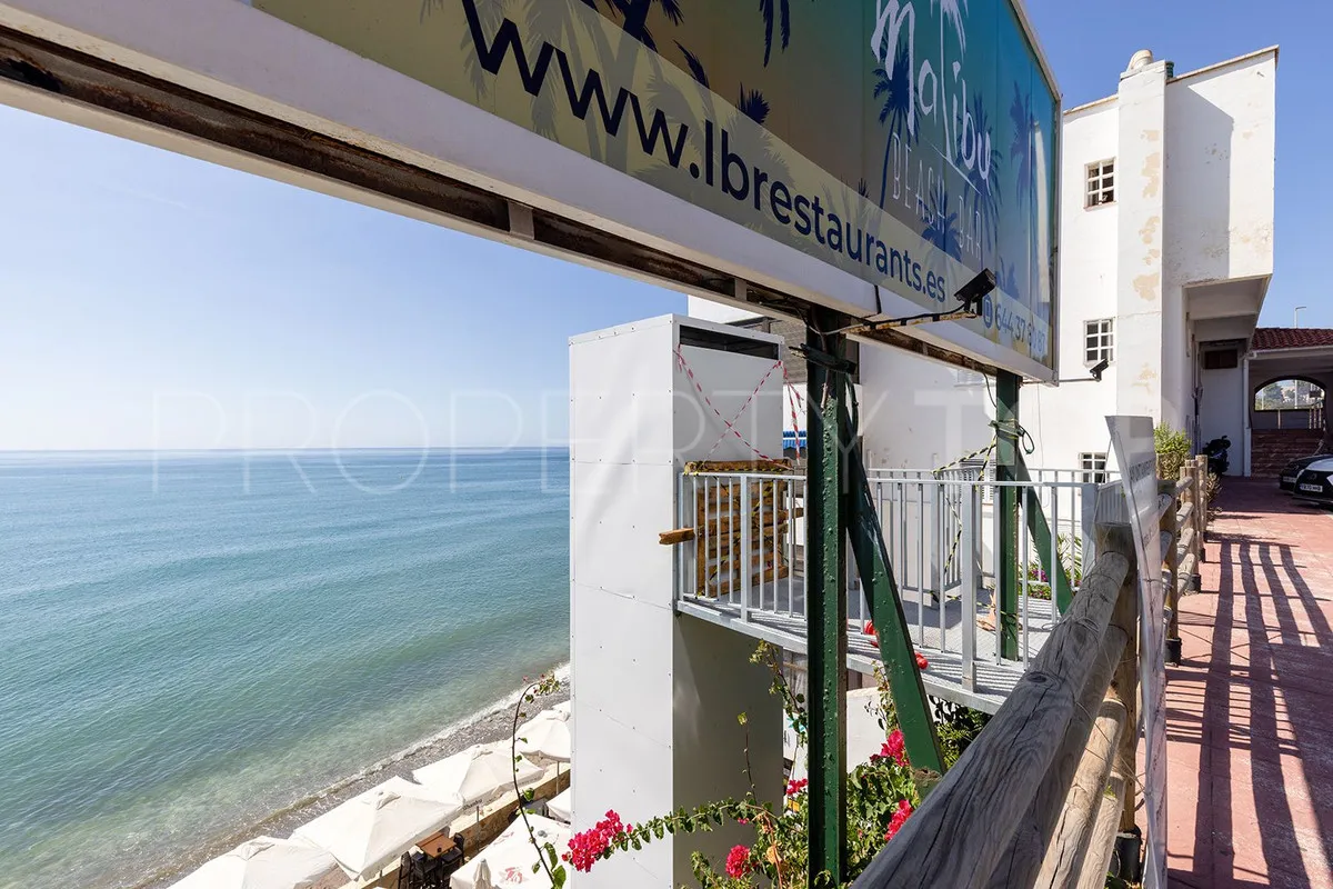 For sale apartment in Benalmadena Costa with 2 bedrooms