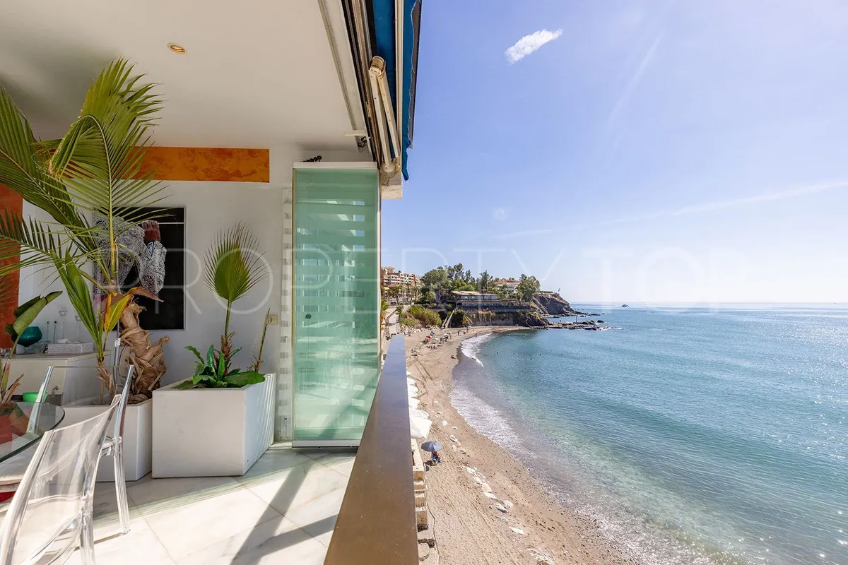 For sale apartment in Benalmadena Costa with 2 bedrooms