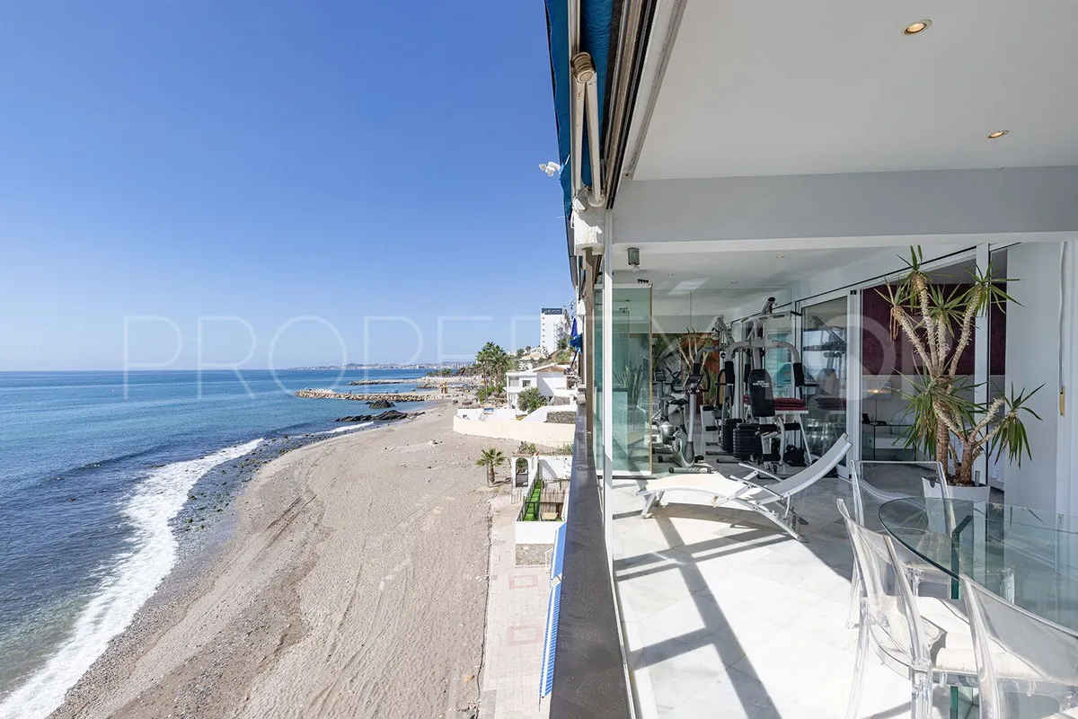 For sale apartment in Benalmadena Costa with 2 bedrooms