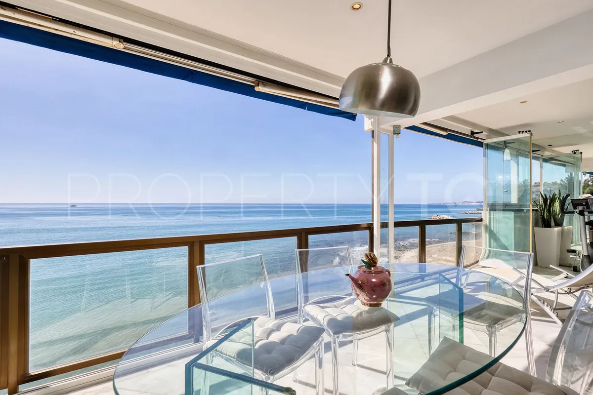 For sale apartment in Benalmadena Costa with 2 bedrooms