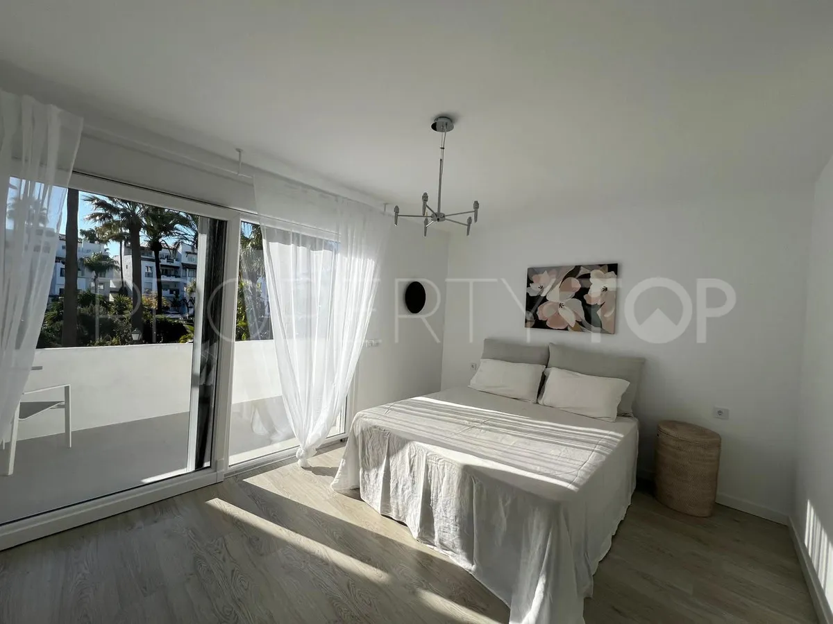 For sale 3 bedrooms town house in Estepona