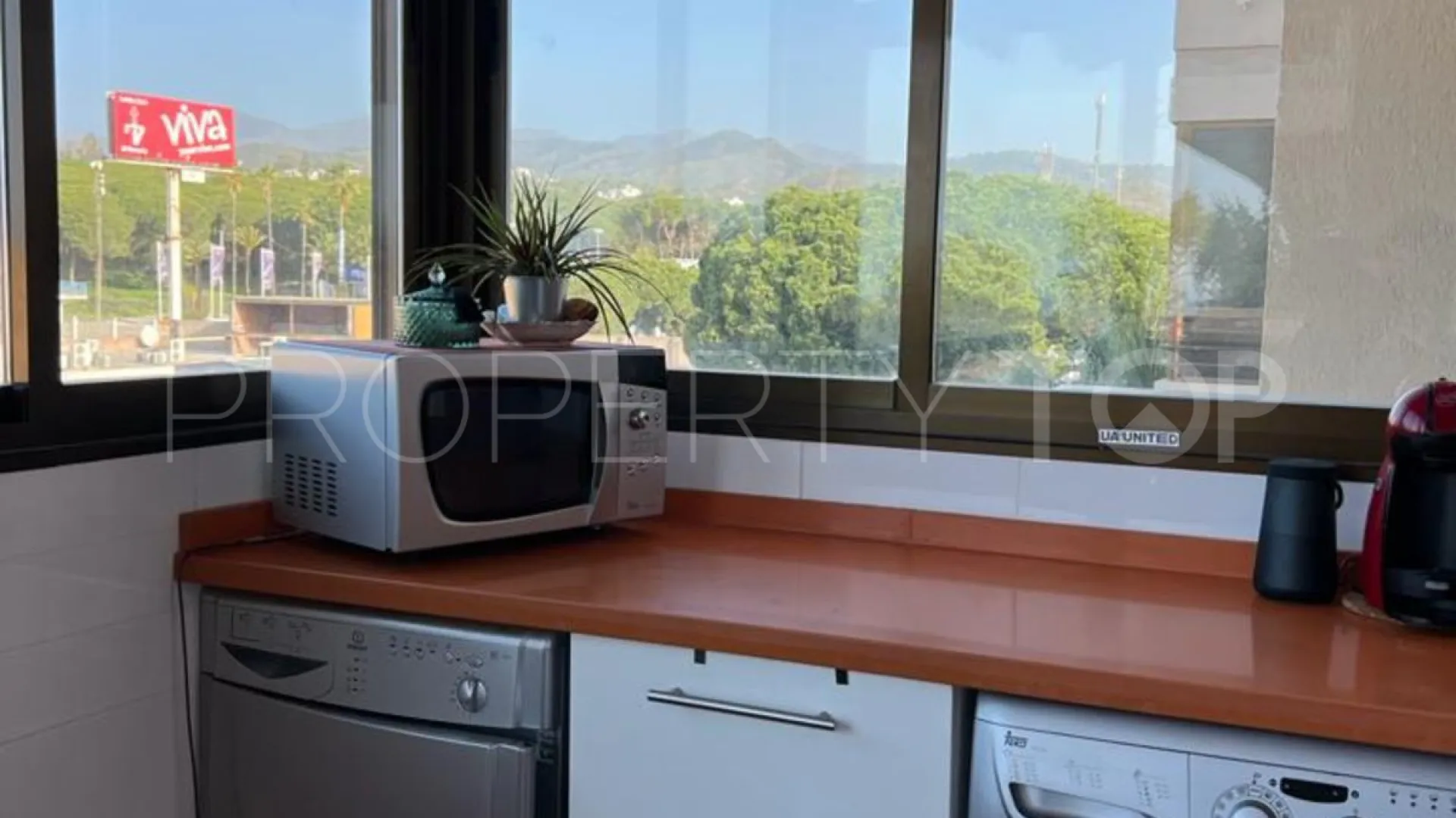 Buy Marbella City apartment with 2 bedrooms