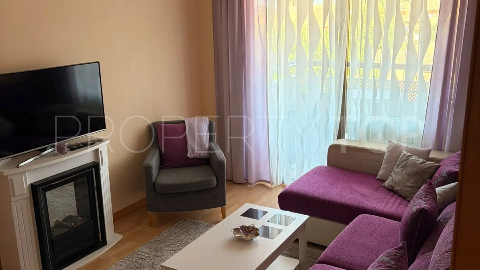 Buy Marbella City apartment with 2 bedrooms