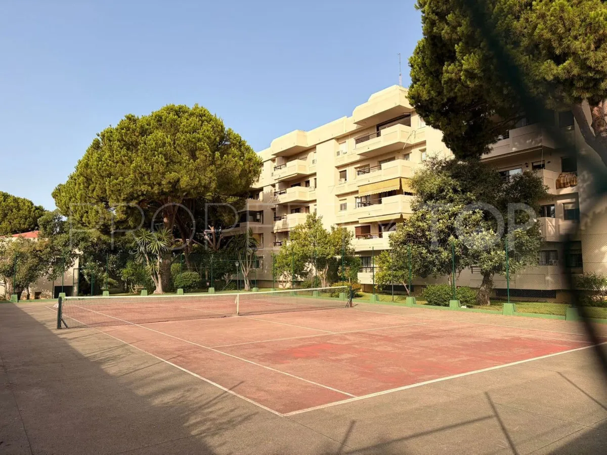 Buy Marbella City apartment with 2 bedrooms