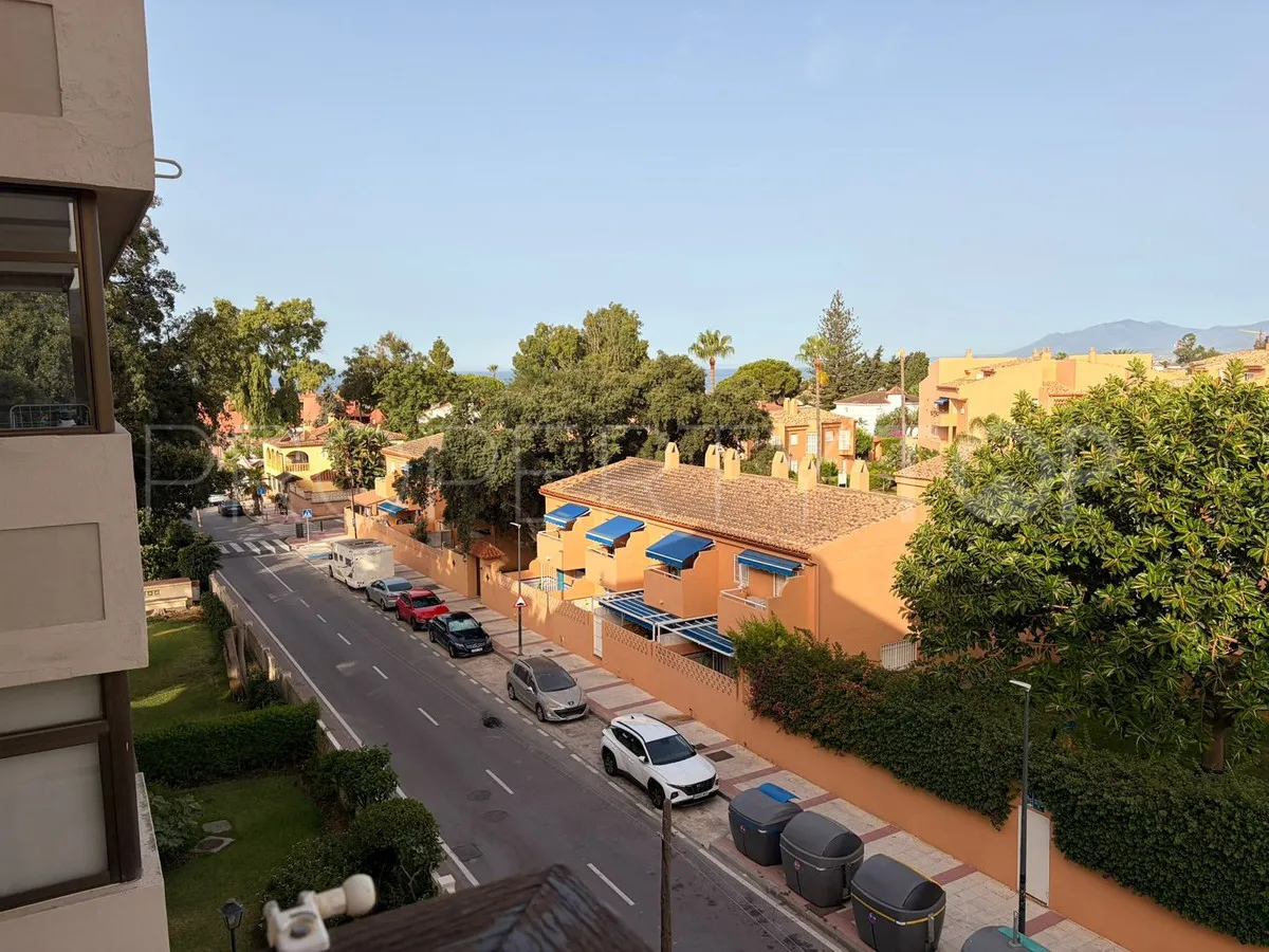Buy Marbella City apartment with 2 bedrooms