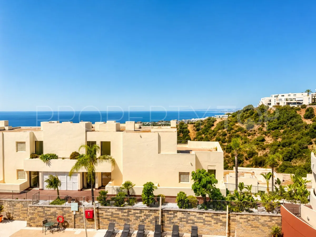 Se vende apartamento con 2 dormitorios en Marbella Ciudad