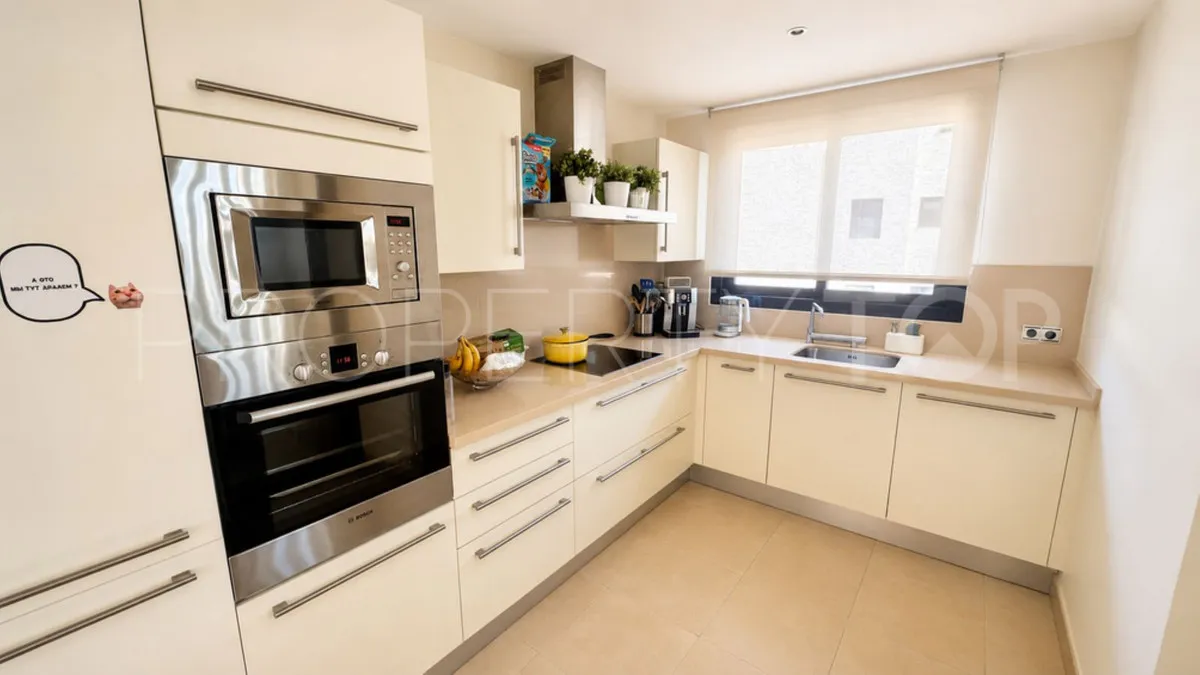 Se vende apartamento con 2 dormitorios en Marbella Ciudad