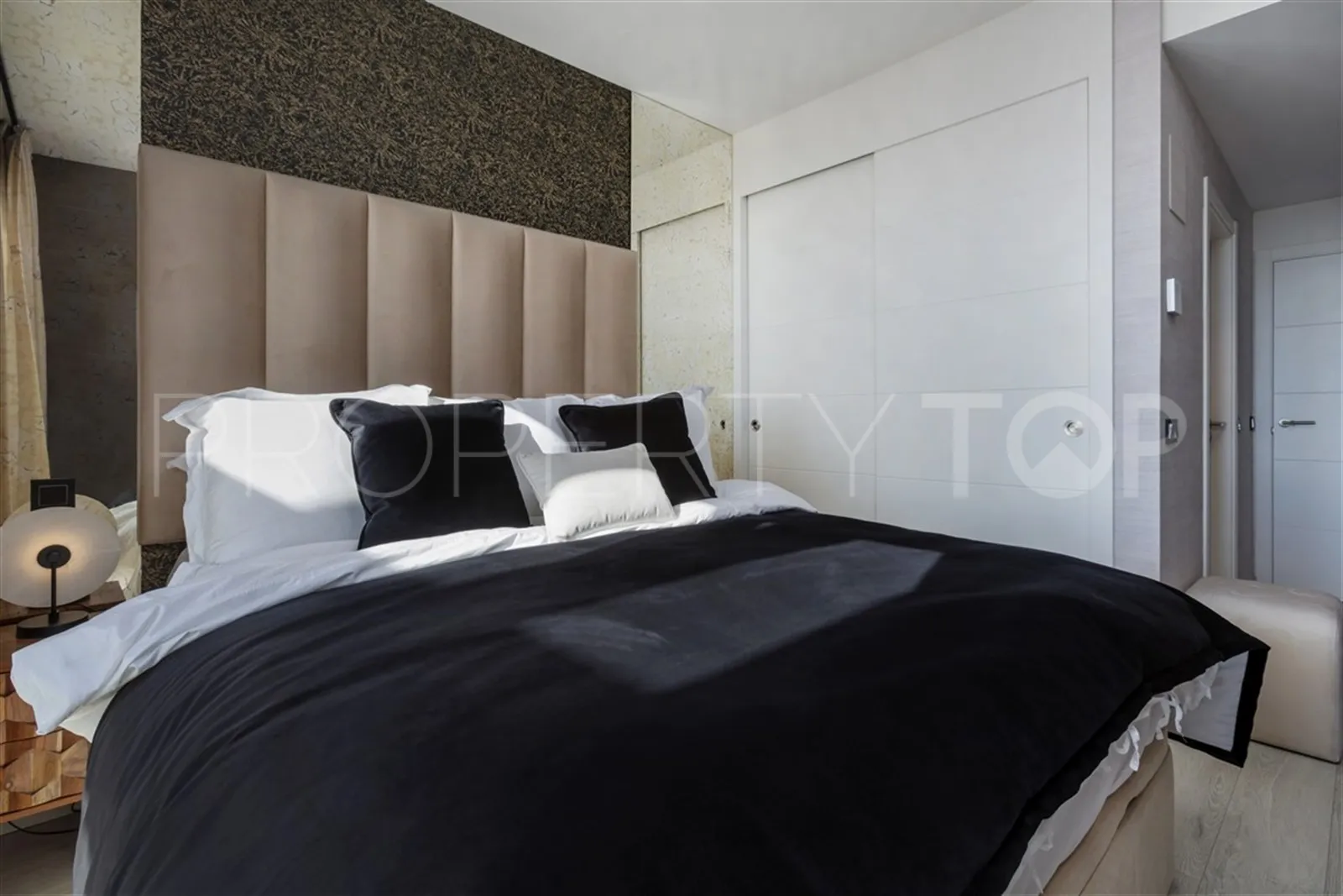Town house with 3 bedrooms for sale in Bahia de las Rocas