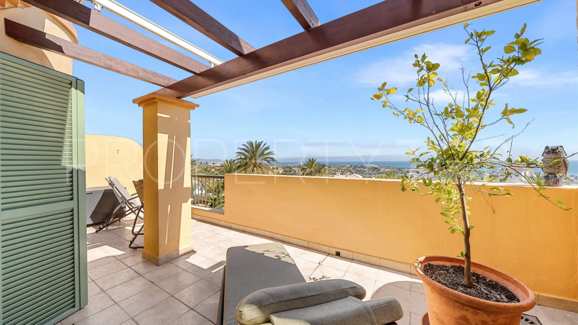 Four Seasons duplex penthouse for sale