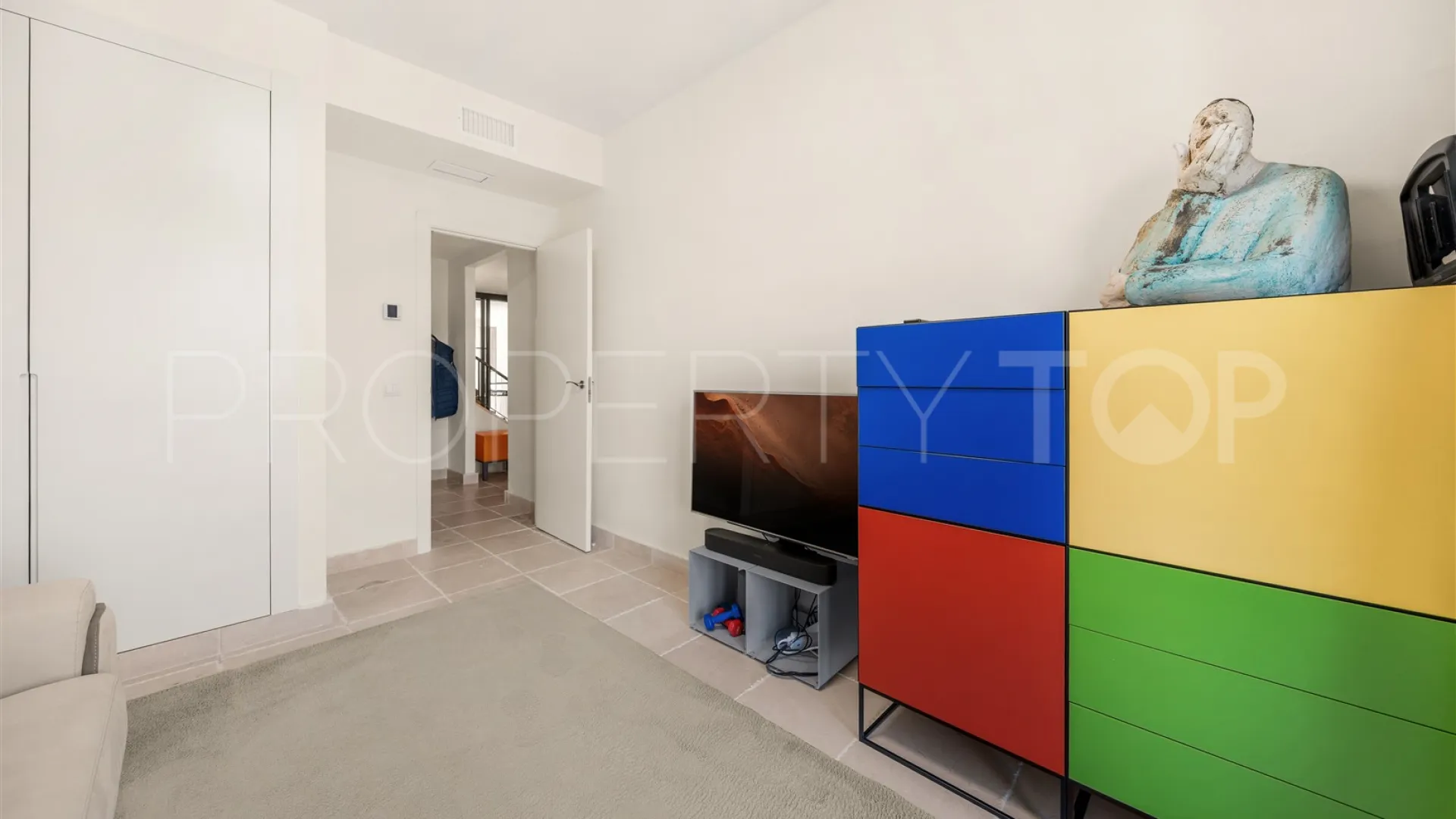 Four Seasons duplex penthouse for sale