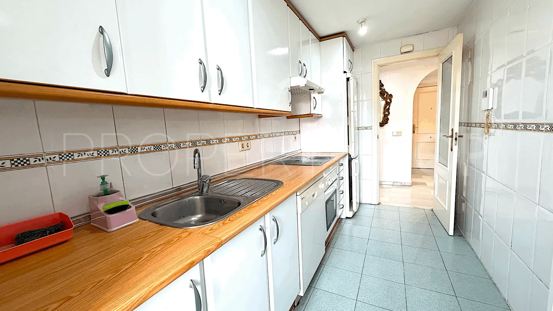 Atico duplex de 2 dormitorios en venta en San Pedro de Alcantara