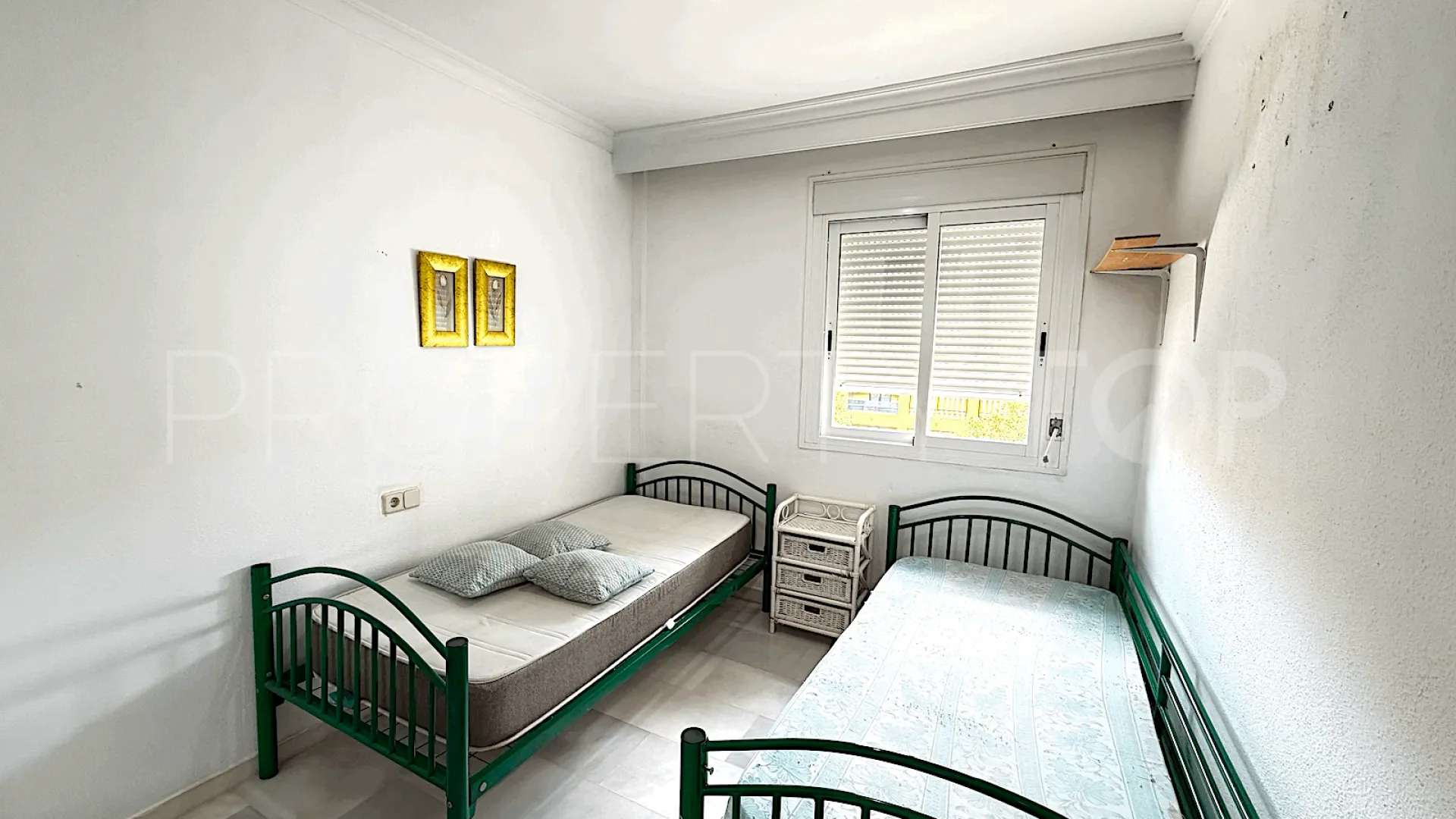 Atico duplex de 2 dormitorios en venta en San Pedro de Alcantara
