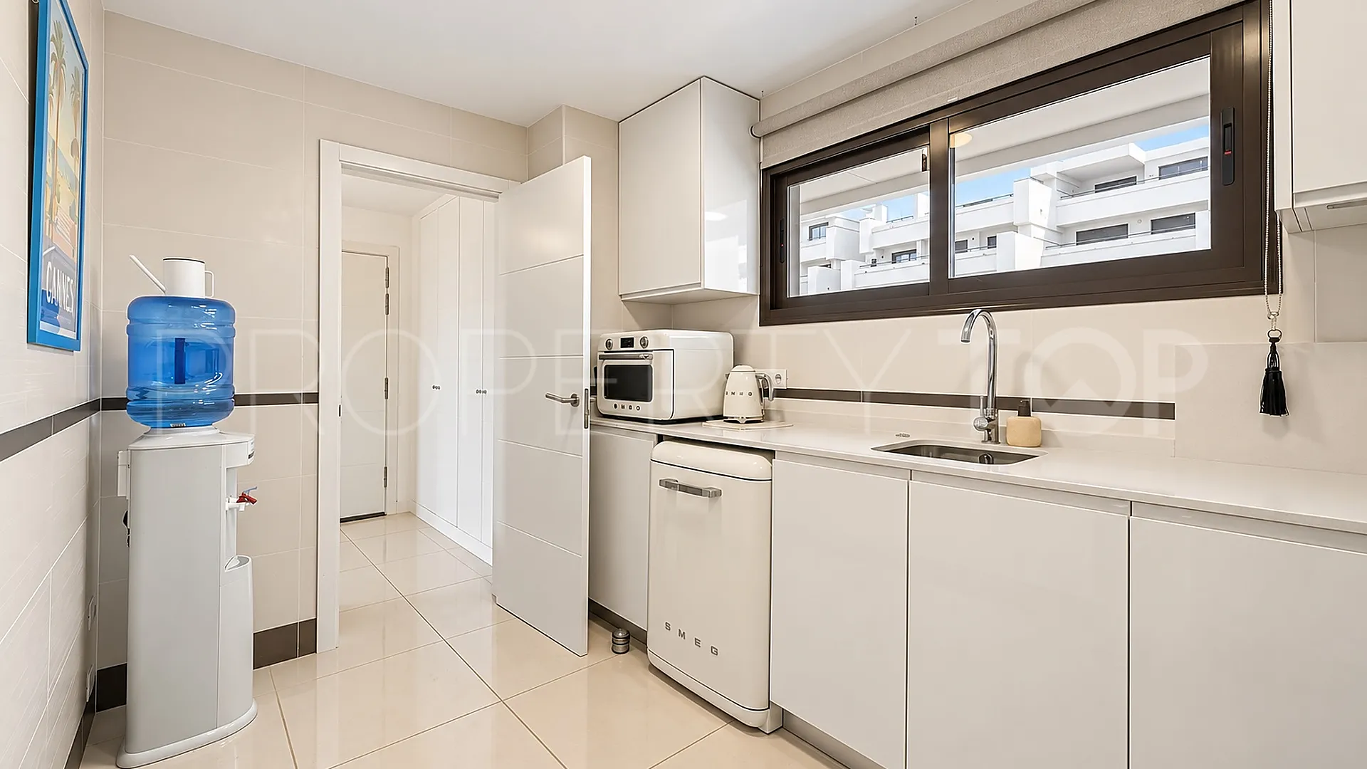 Apartamento en venta de 2 dormitorios en Estepona Golf