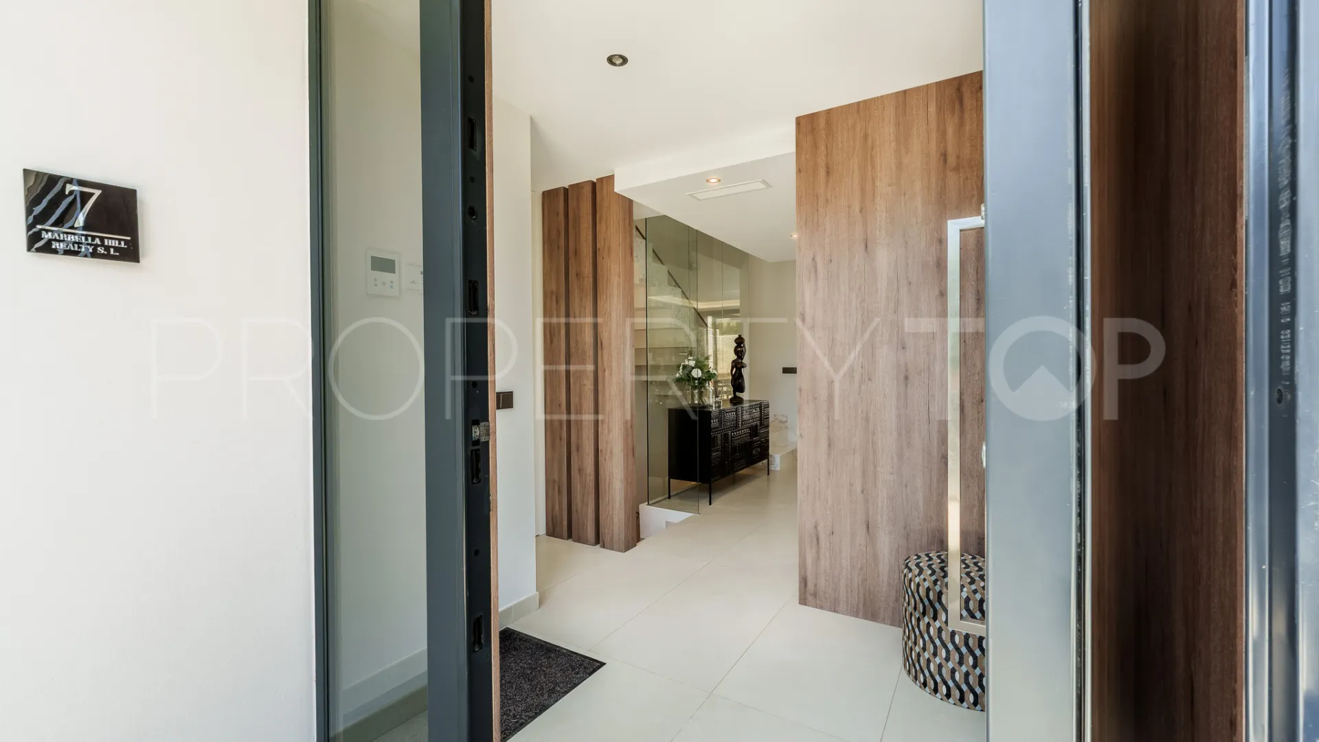 Se vende pareado en Marbella - Puerto Banus con 5 dormitorios