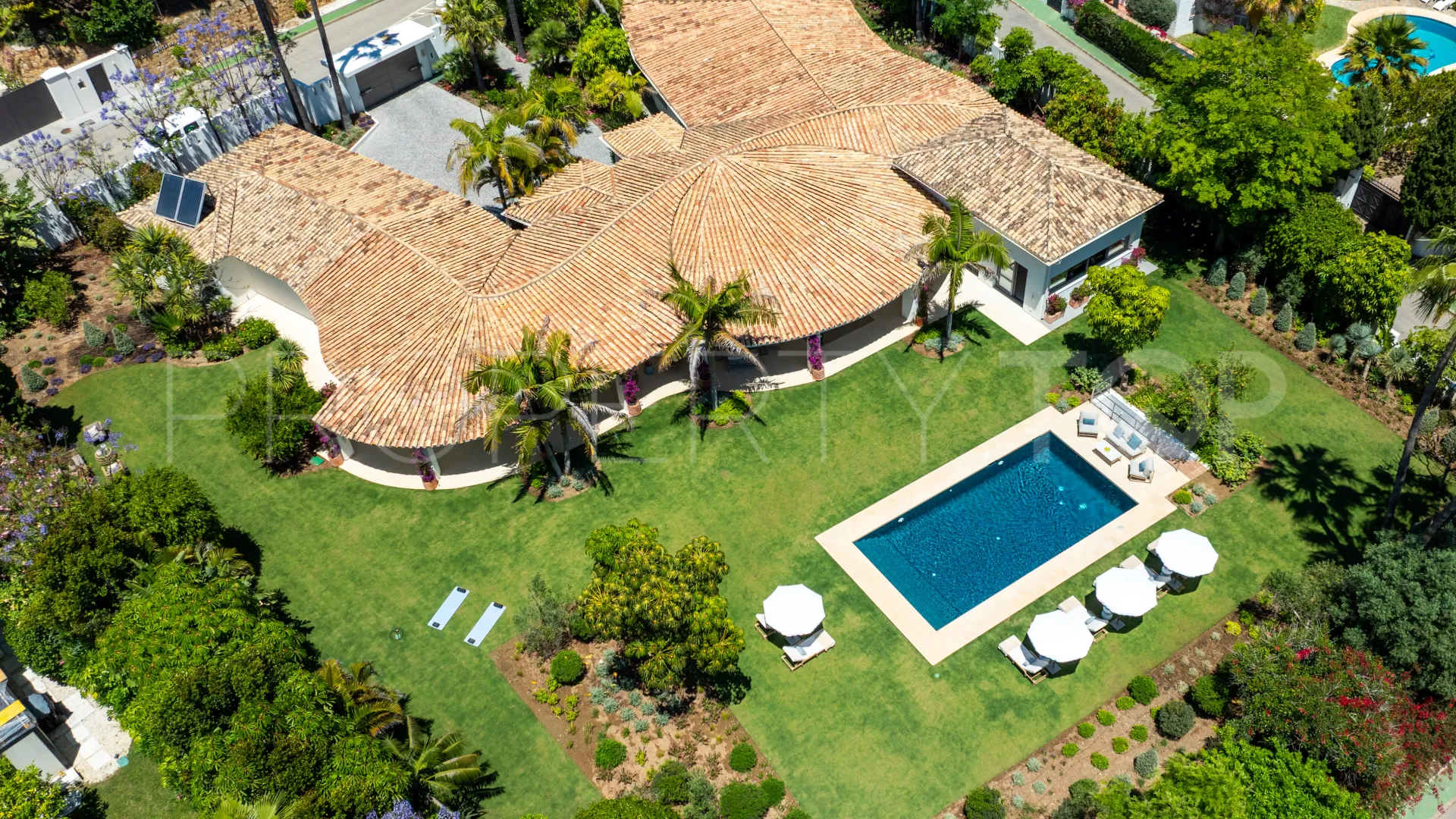 Se vende villa con 5 dormitorios en La Cerquilla