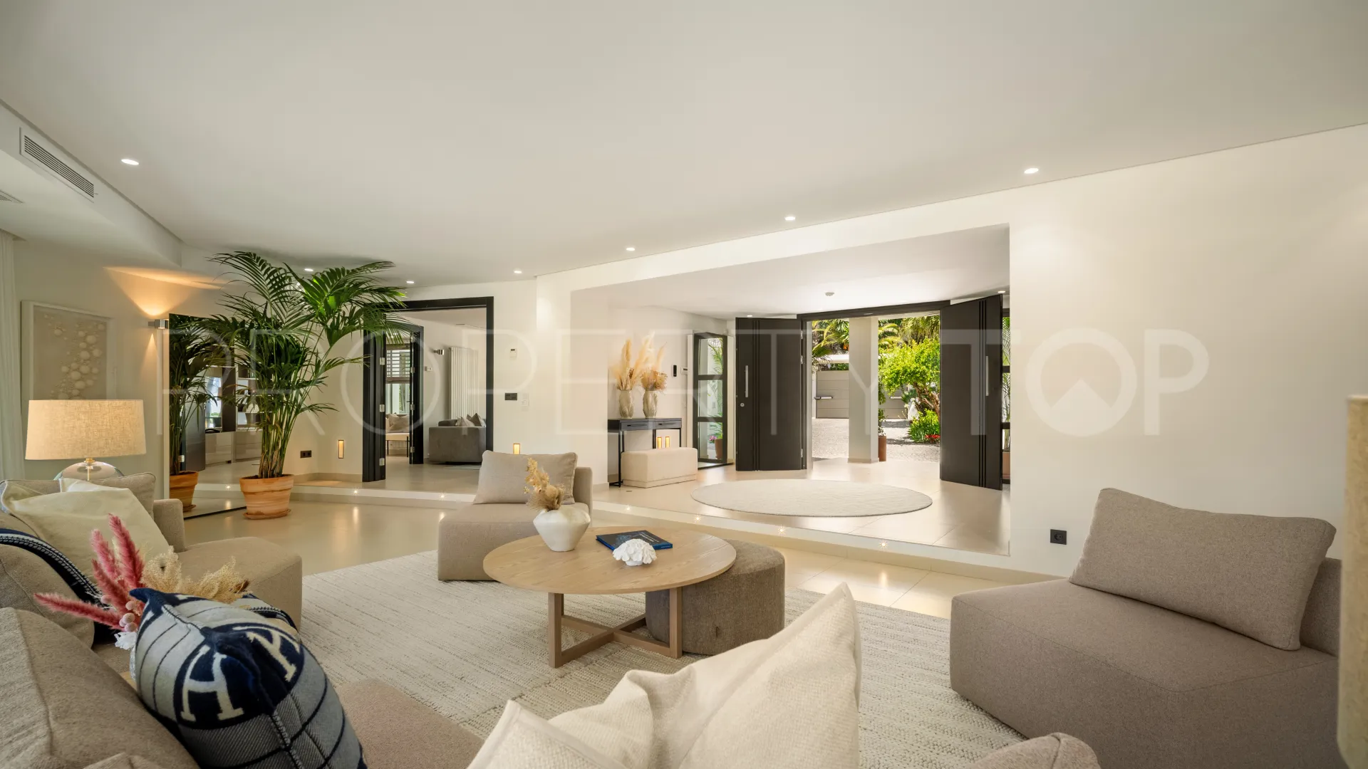 Se vende villa con 5 dormitorios en La Cerquilla