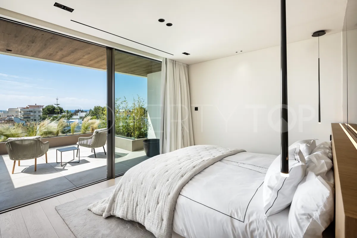 Villa en venta en Nueva Andalucia