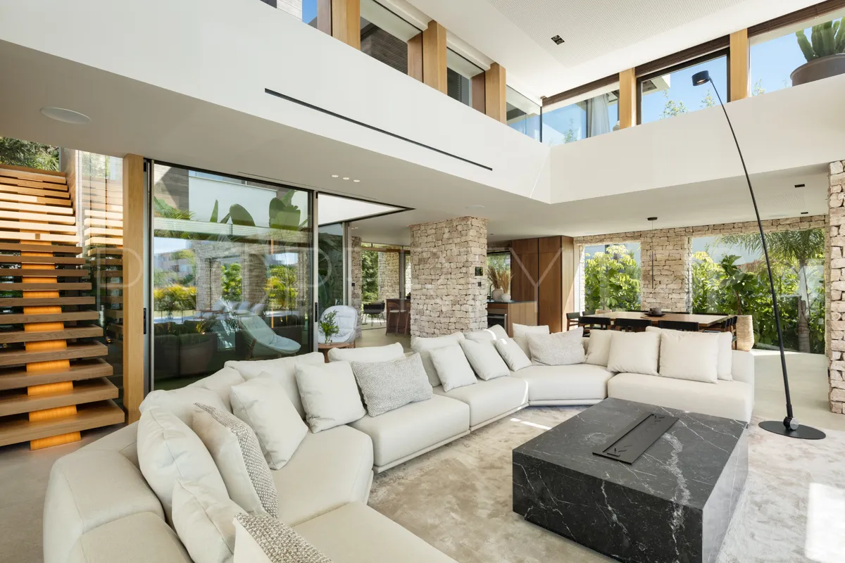 Villa en venta en Nueva Andalucia