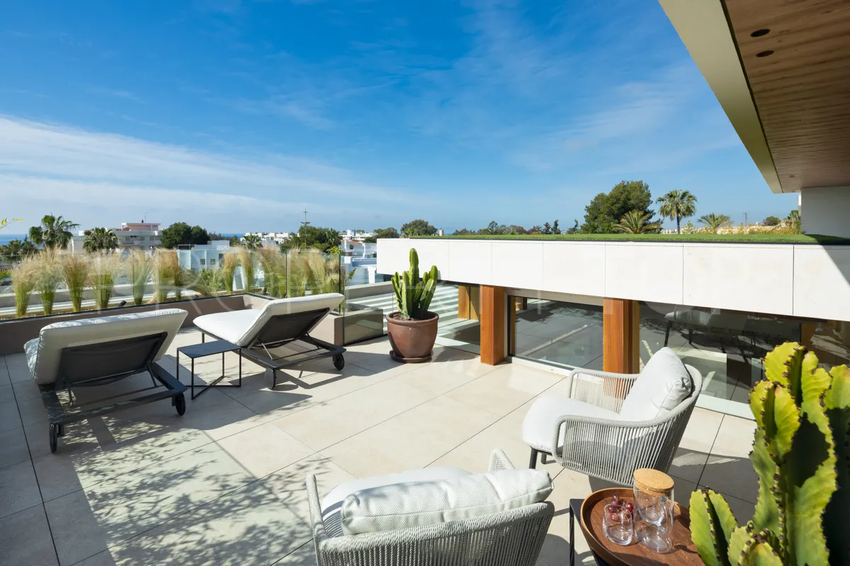 Villa en venta en Nueva Andalucia