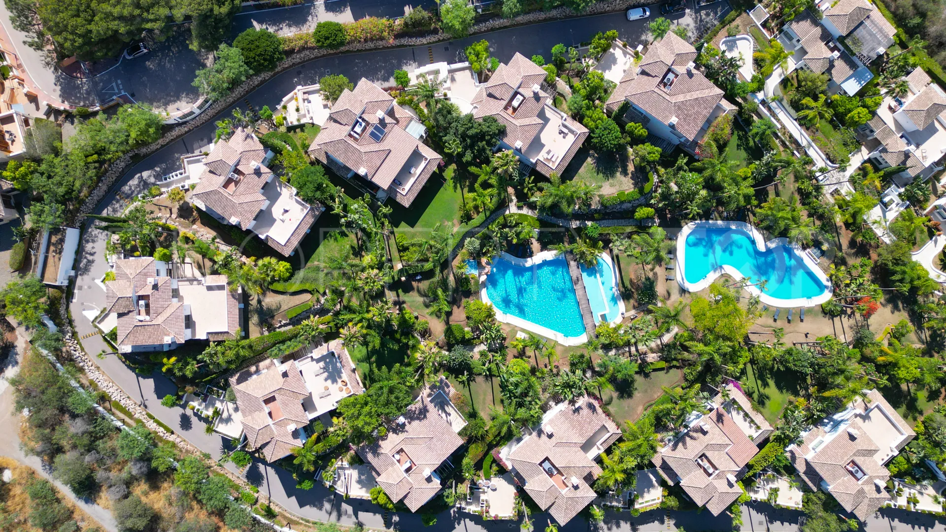 Villa for sale in Lomas de Magna Marbella with 4 bedrooms