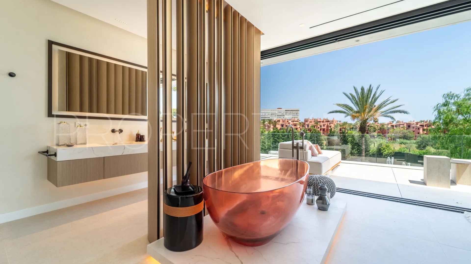 6 bedrooms villa in Los Monteros for sale